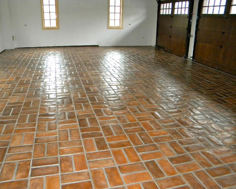 Concrete tiles garage floor with wax finish